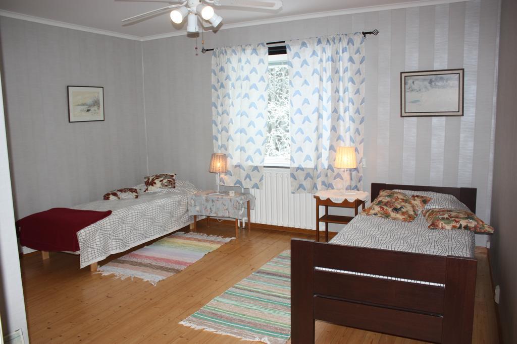 Rappens Stuga,Sjaelvhushall Dala Husby Habitación foto